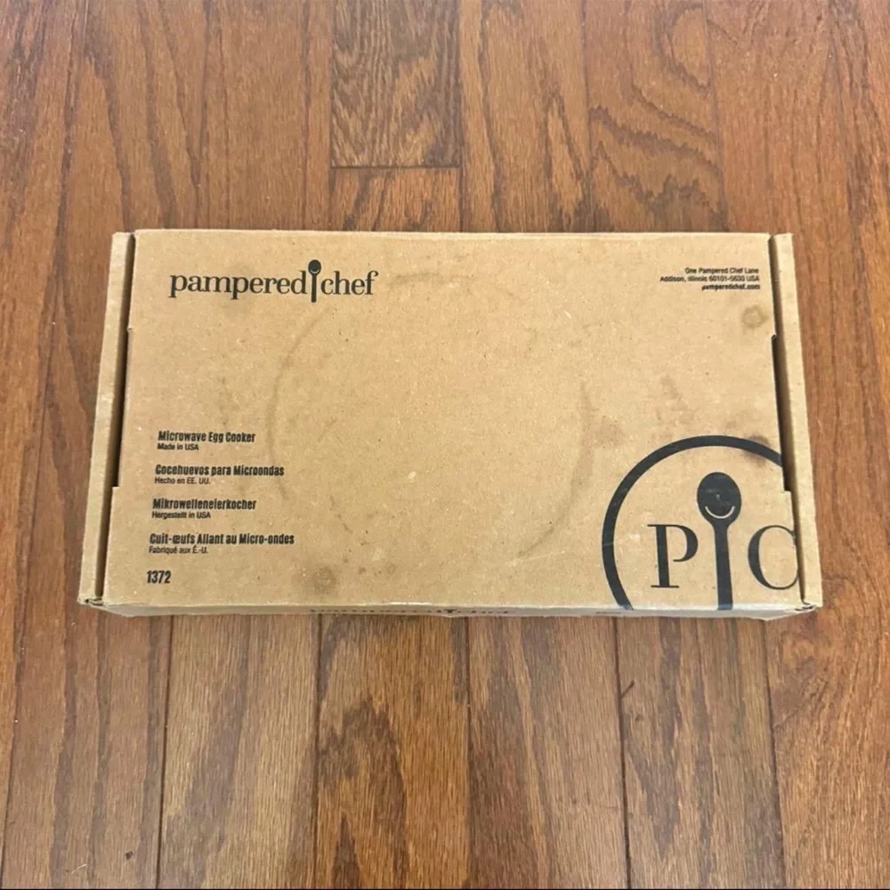 Pampered Chef Microwave Egg Cooker